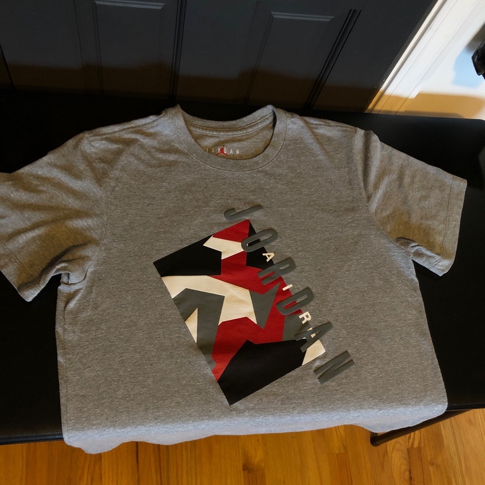 Jordan Retro Bred Shirt Men’s Medium